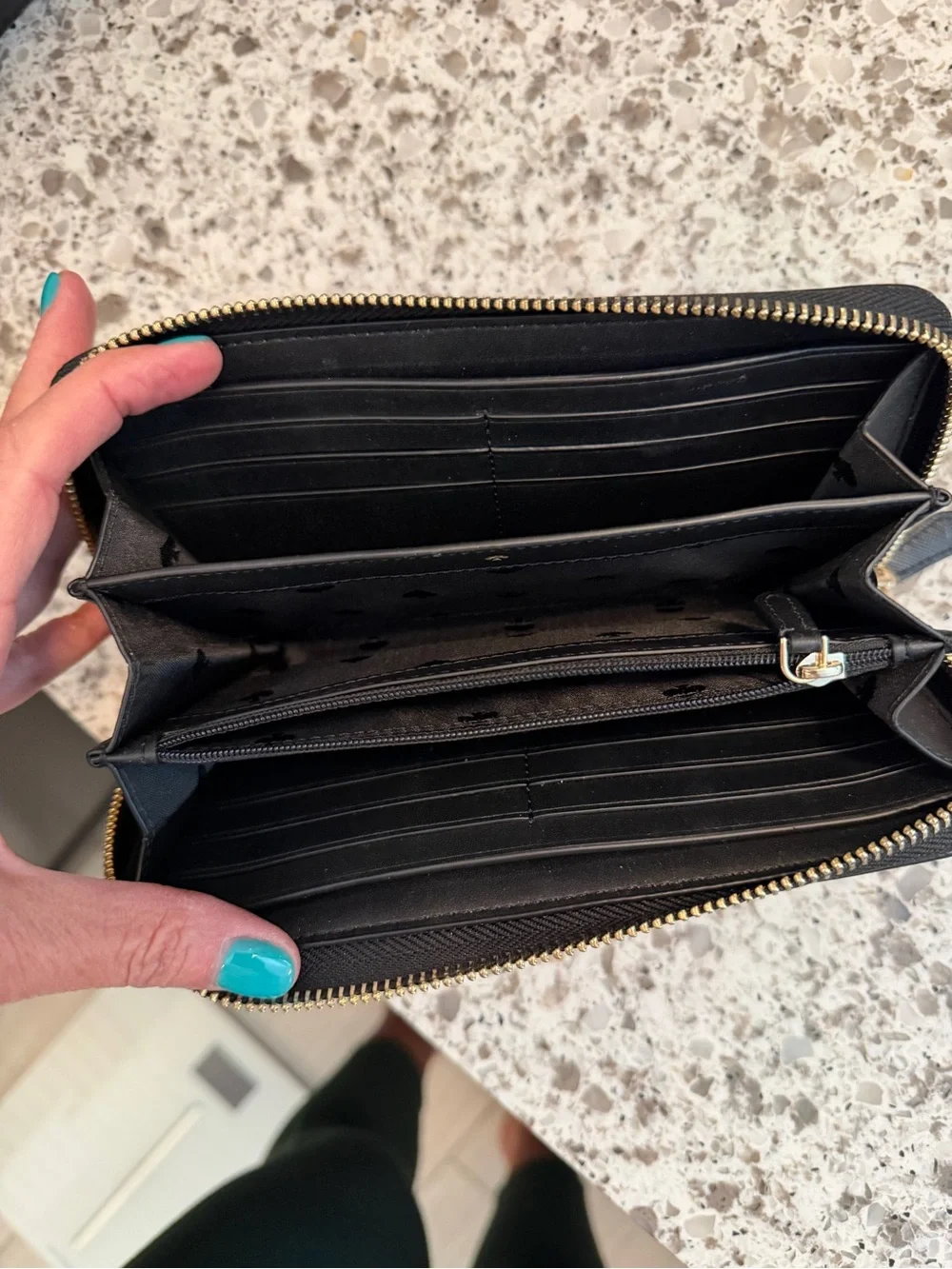 EUC kate spade Black Zip-Around Saffiano Wallet with Gold Logo - Picture 3 of 3
